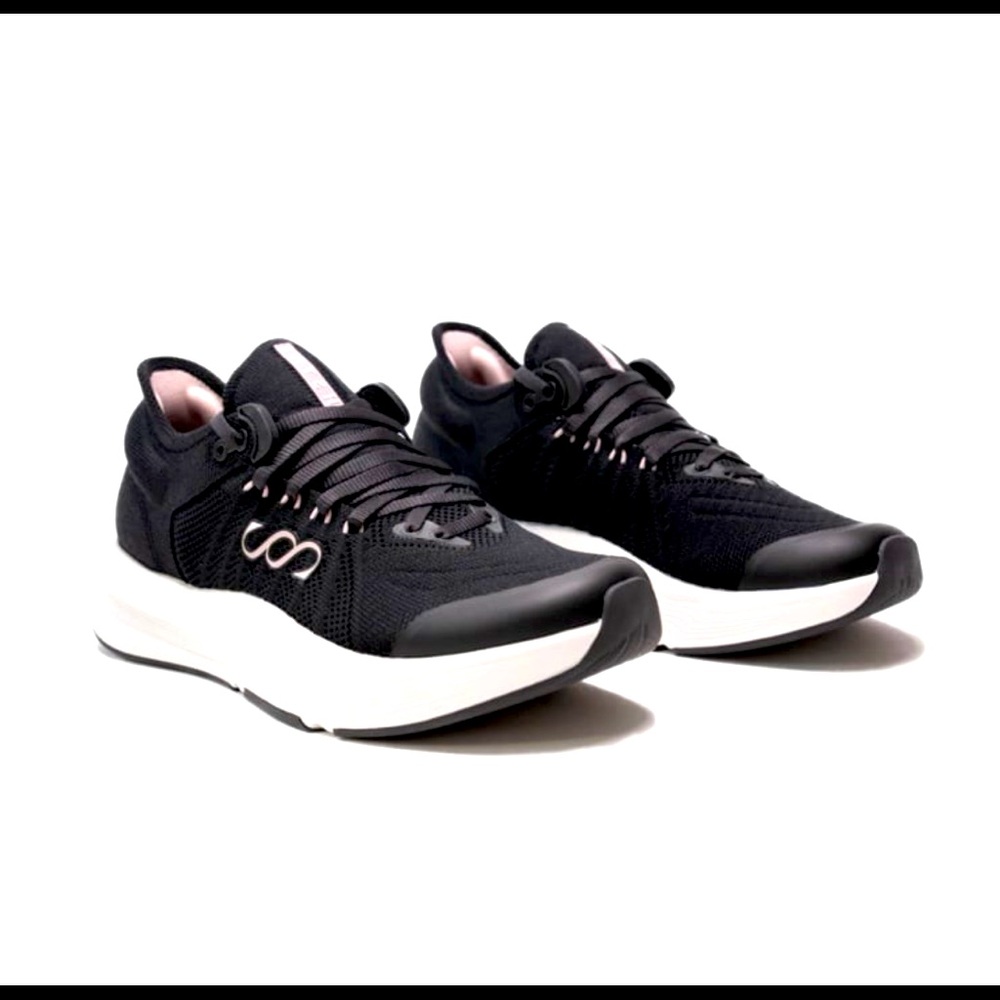 Saysh The Felix Runner - women's running shoe